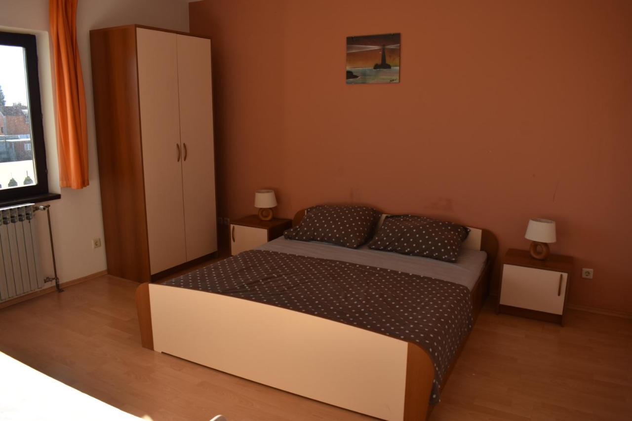 Apartmani Rade Vodice Luaran gambar